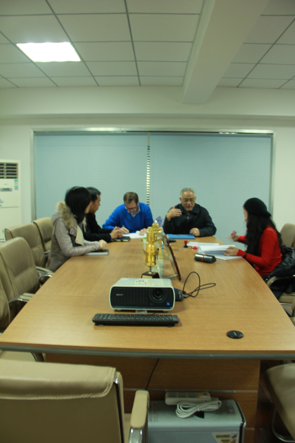 依斯倍儒興簽約現(xiàn)場(chǎng)