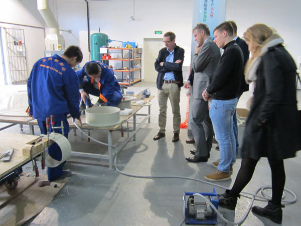 荷蘭海牙商學(xué)院的依斯倍之行