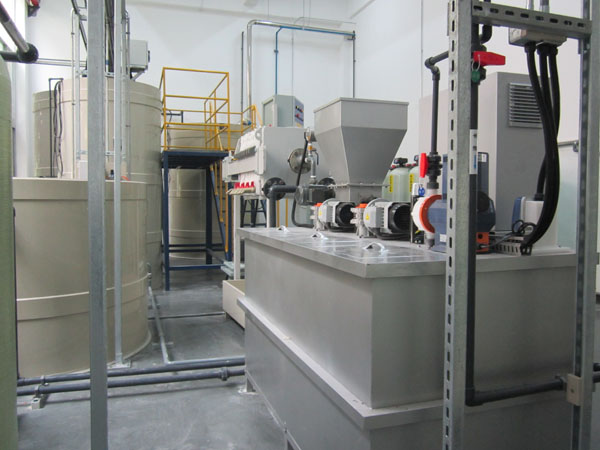 林斯特龍污水處理工程項目安裝