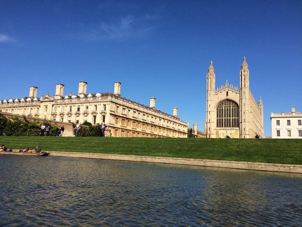 中國(guó)實(shí)體企業(yè)家走進(jìn)牛津