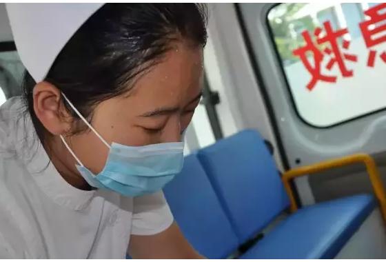 38℃高溫，這些身影讓你看到哭