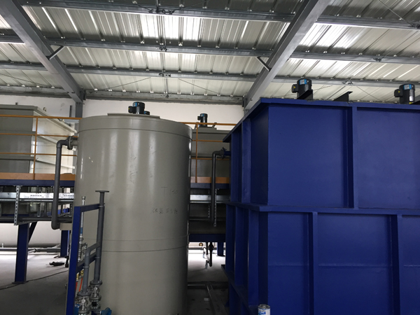 輔助陽極或陰極使用輔助時應(yīng)注意什么