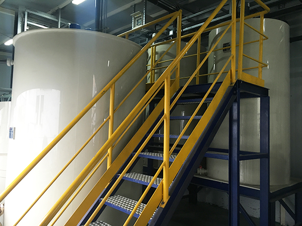 高鹽分廢水處理中機械格柵結構及工作原理