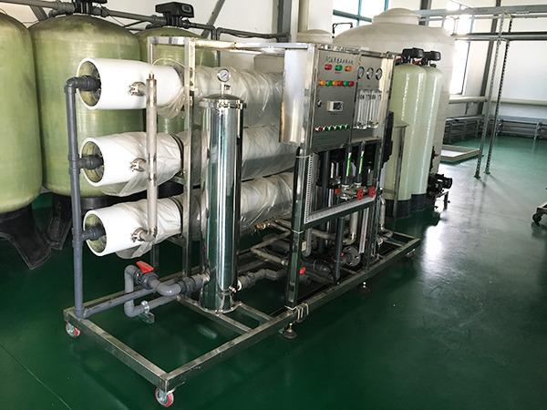 依斯倍環(huán)保水處理基本知識普及-污水處理中膜分離設(shè)備分類