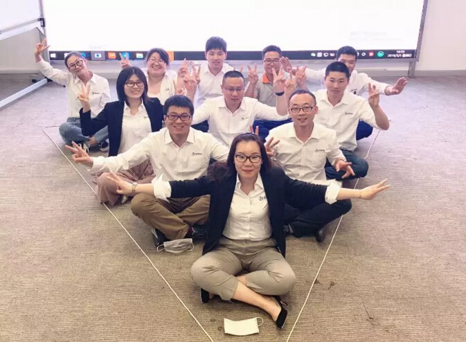 依斯倍未來(lái)之星成長(zhǎng)訓(xùn)練營(yíng)正式開(kāi)營(yíng)啦