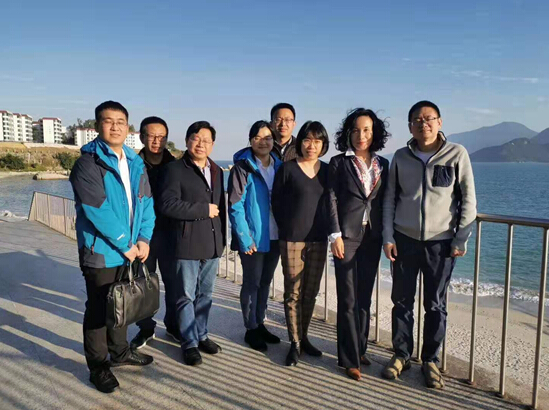 中廣核領(lǐng)導(dǎo)與依斯倍環(huán)保團隊一行合影