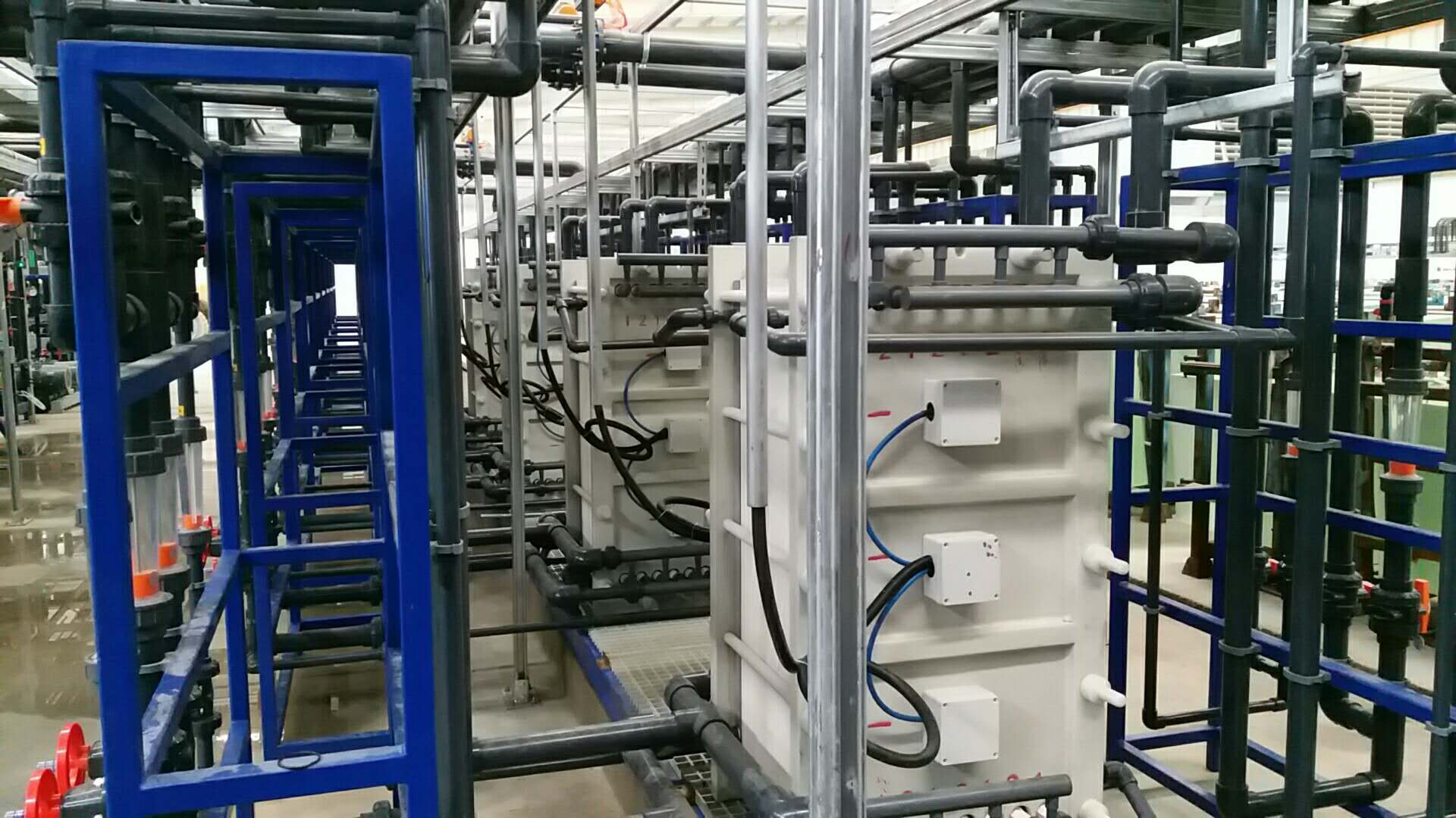 安徽福萊特光伏玻璃廢水處理工程現(xiàn)場(chǎng)