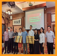 重慶工商大學(xué)與依斯倍共建就業(yè)實(shí)習(xí)、人才聯(lián)合培養(yǎng)基地簽約暨授牌儀式圓滿舉行